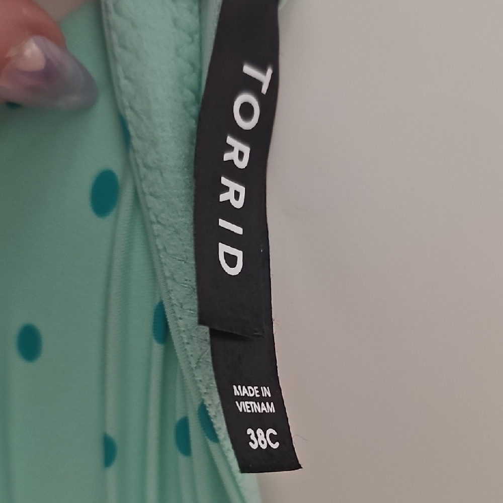 💙2 For $25💙 Torrid XO Plunge Push Up Green Polka Dot Bra - Picture 2 of 9
